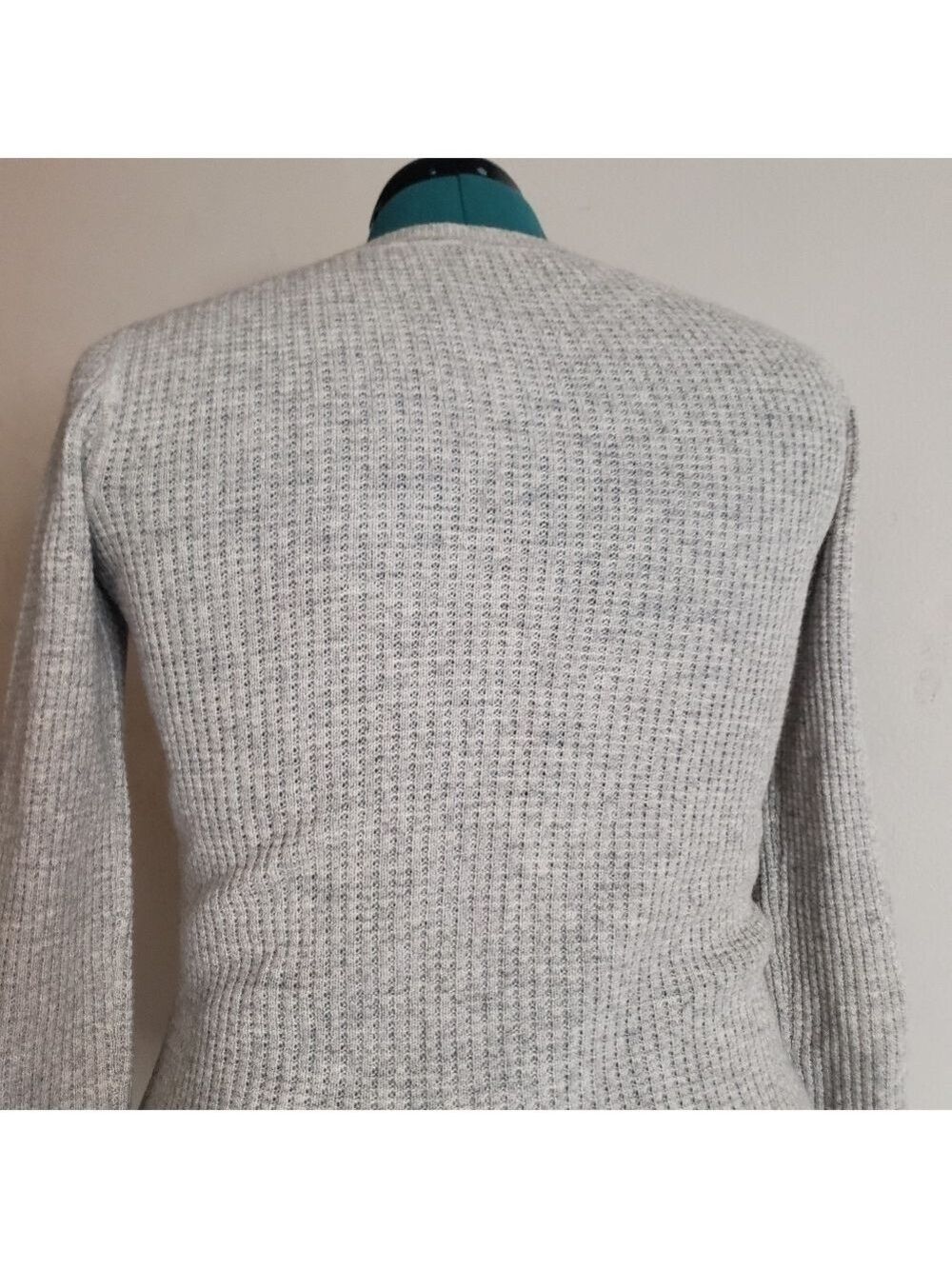 Sporting Life Cashmere Sweater - Picture 8 of 13